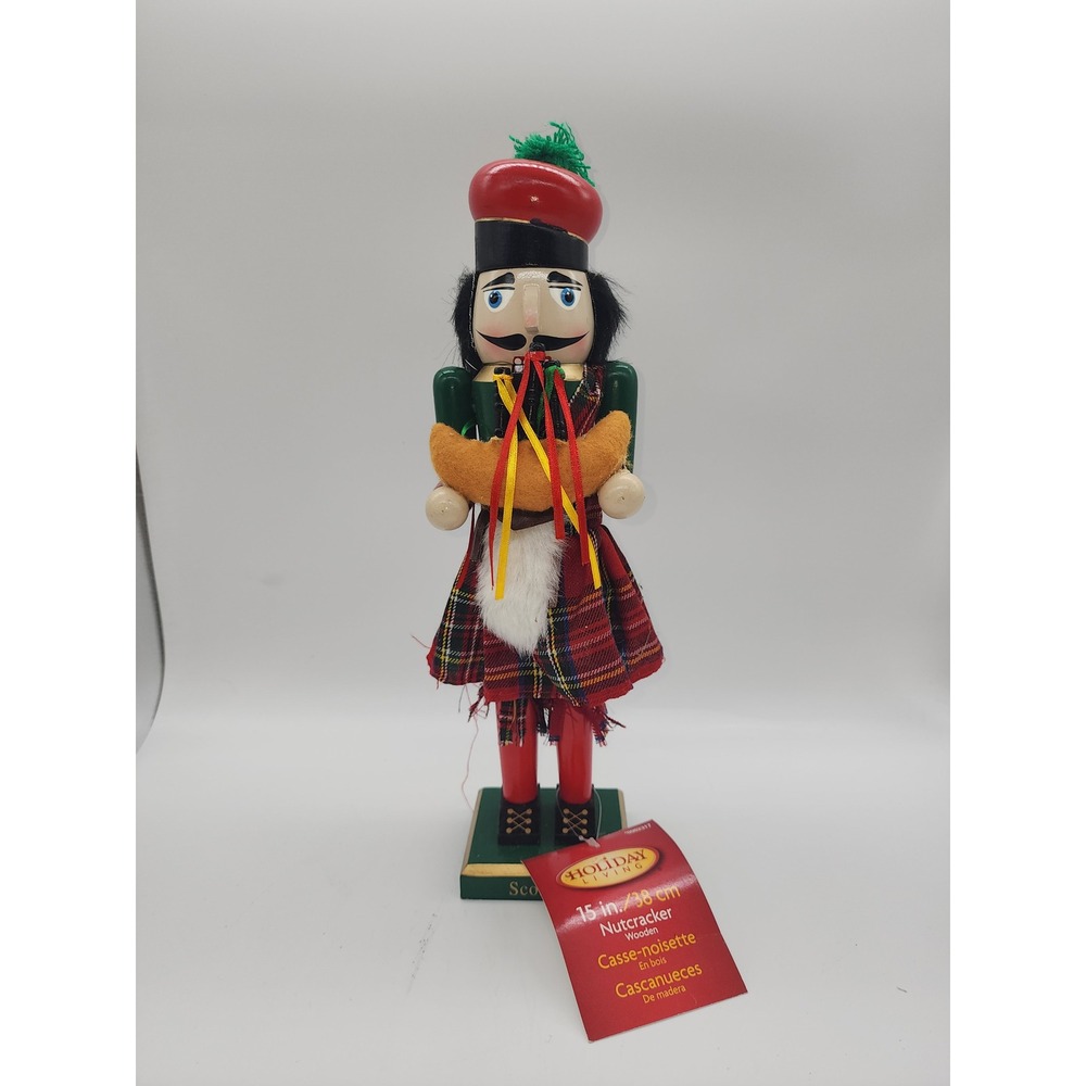 Holiday Living 15 In Scottish Nutcracker Wooden Bagpiper Red Plaid Kilt 0062317